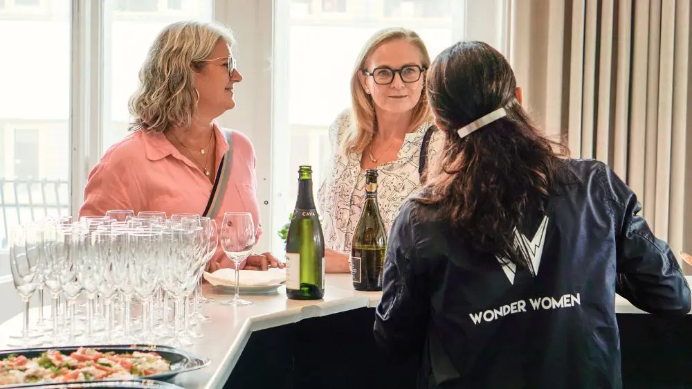 After Work entreprenörer på haymarket i stockholm vid hötorget. Wonder Women - ett kvinnligt nätverk